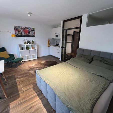 Studio 7 City Lage Mit Garage Naehe Koeln Bonn سيغبورغ المظهر الخارجي الصورة