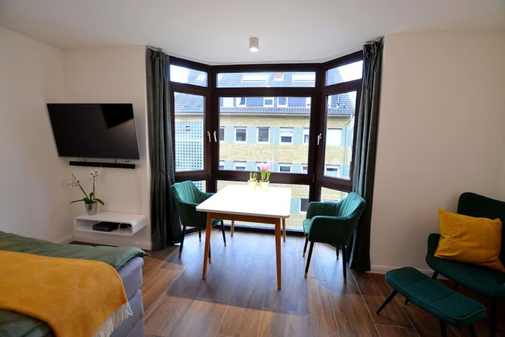 Studio 7 City Lage Mit Garage Naehe Koeln Bonn سيغبورغ المظهر الخارجي الصورة